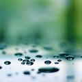 02648 levitatingdroplets 2560x1600